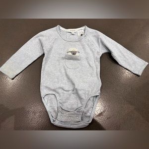 Pure baby onesie long sleeve light blue with sheep in pocket